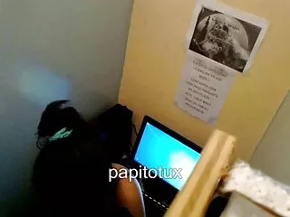 Дозвольте BF sexy hindi bf a homemade girl просвердлити дірки