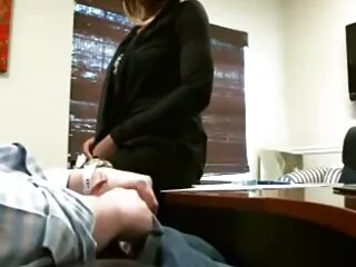 Після мультфільму розлучені батьки отримують сексуальне відео бахан Бхаі Кі з хлопчиком і його дочкою